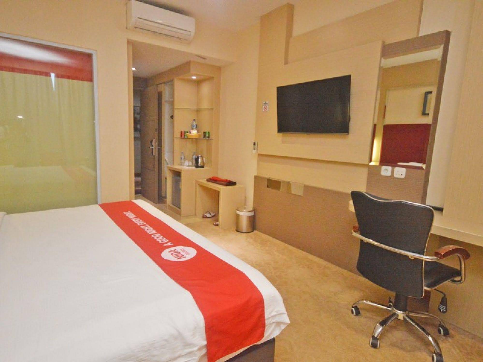Nida Rooms Water Front Lubuk Baja (نیدا رومز واتر فرونت لوبوك باجا) 