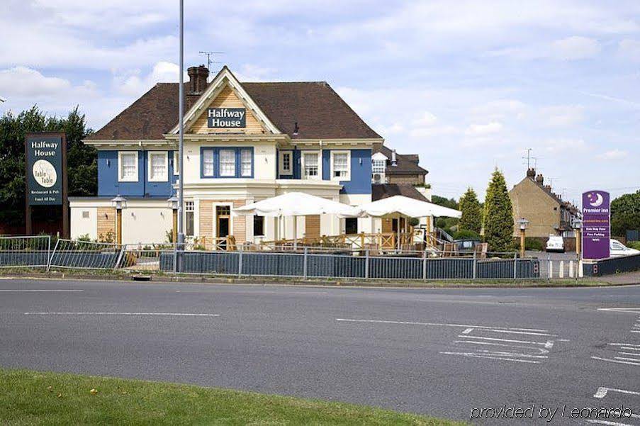 Premier Inn Dunstable Luton 