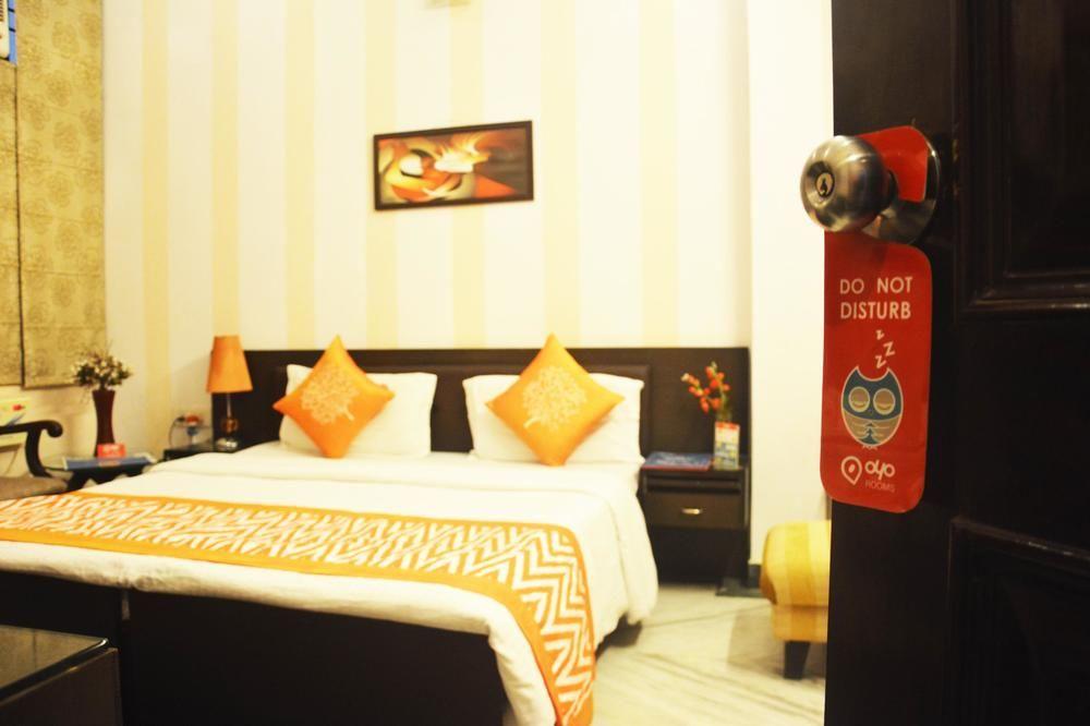 Oyo Rooms Huda Metro Station 