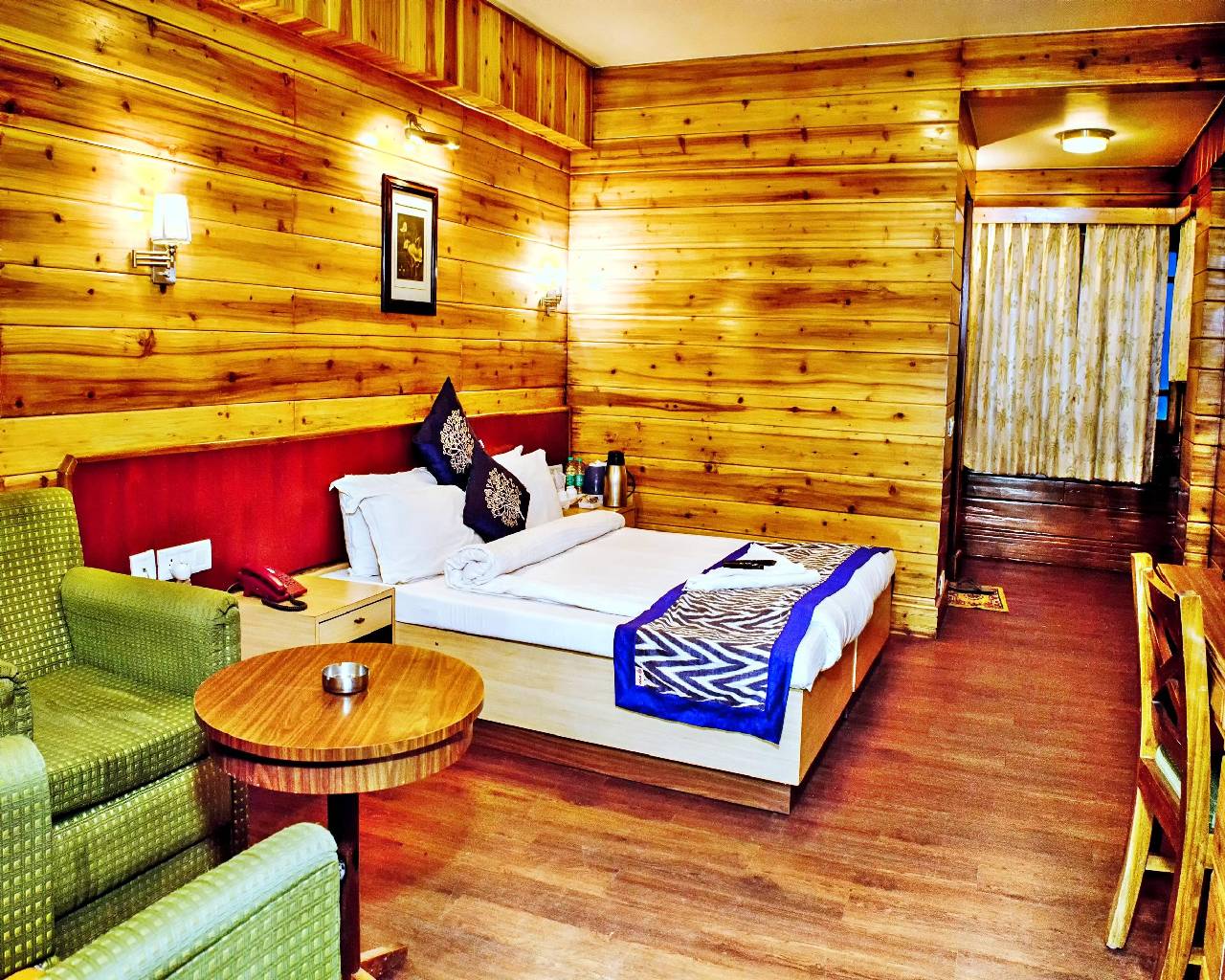 Jagjeet Hotel 