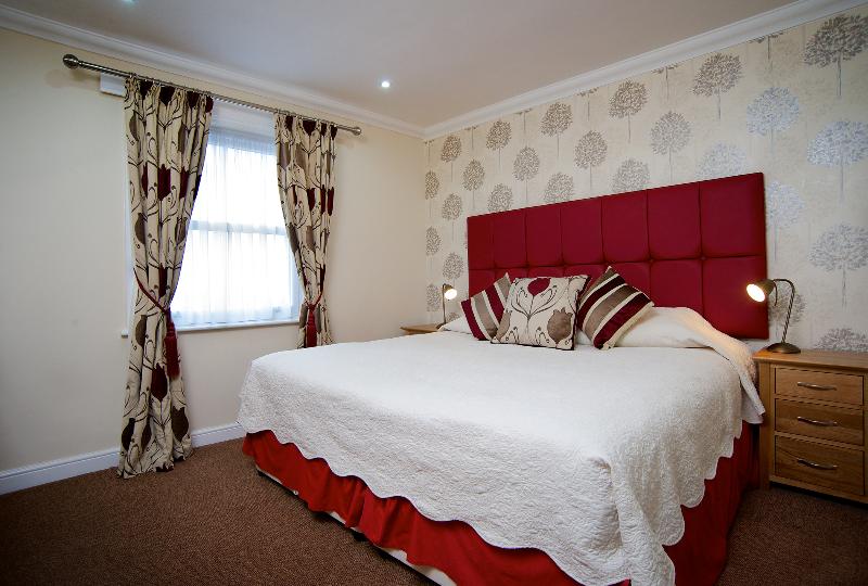 Langham Hotel (لانگهام هتل) Room