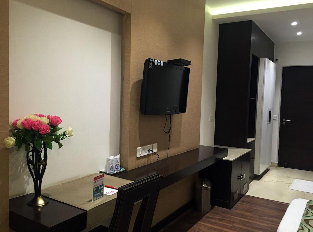 Oyo Rooms Cyber City Ii 