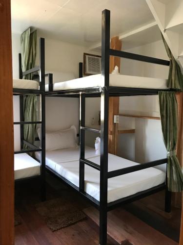 Talusi Hostel 