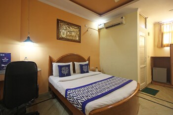 Oyo 7147 Hotel Madhur Regency Featured Image