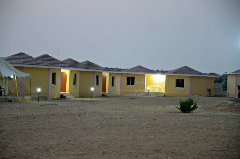 Adb Rooms Jaisalmer Dunes Camp 