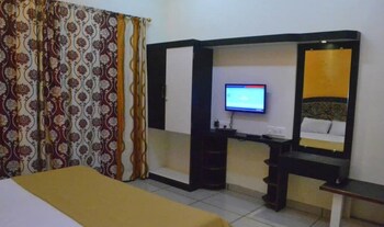 Krishna Valley Villa Guestroom