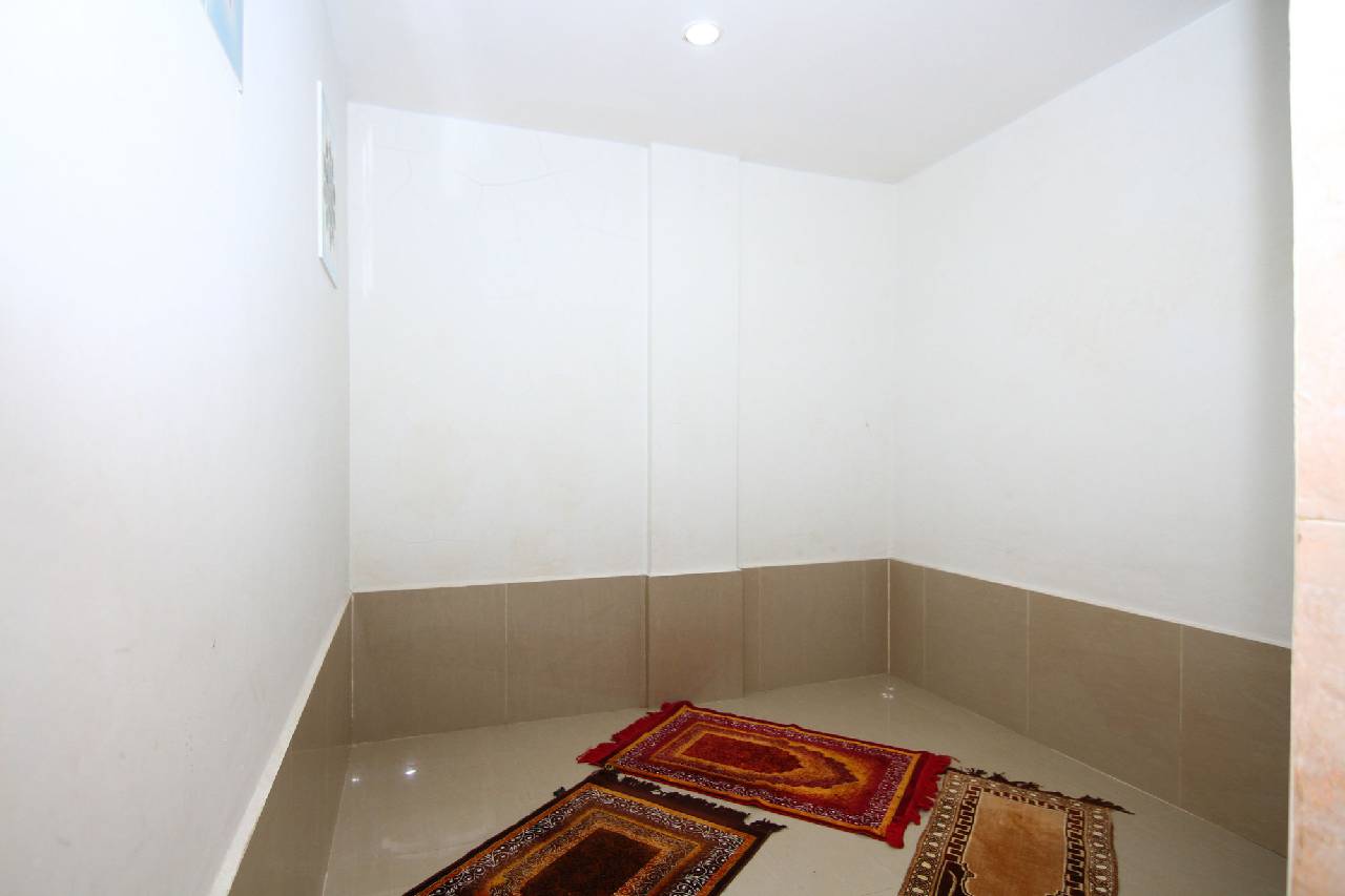 Airy Nagoya Dian Centre Baloi Batam (آیری ناگویا دیان سنتر بالوی باتام) 