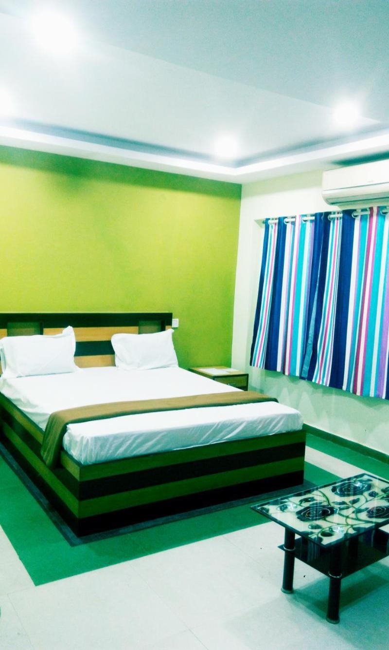 Hotel Vns Lodging & Boarding 
