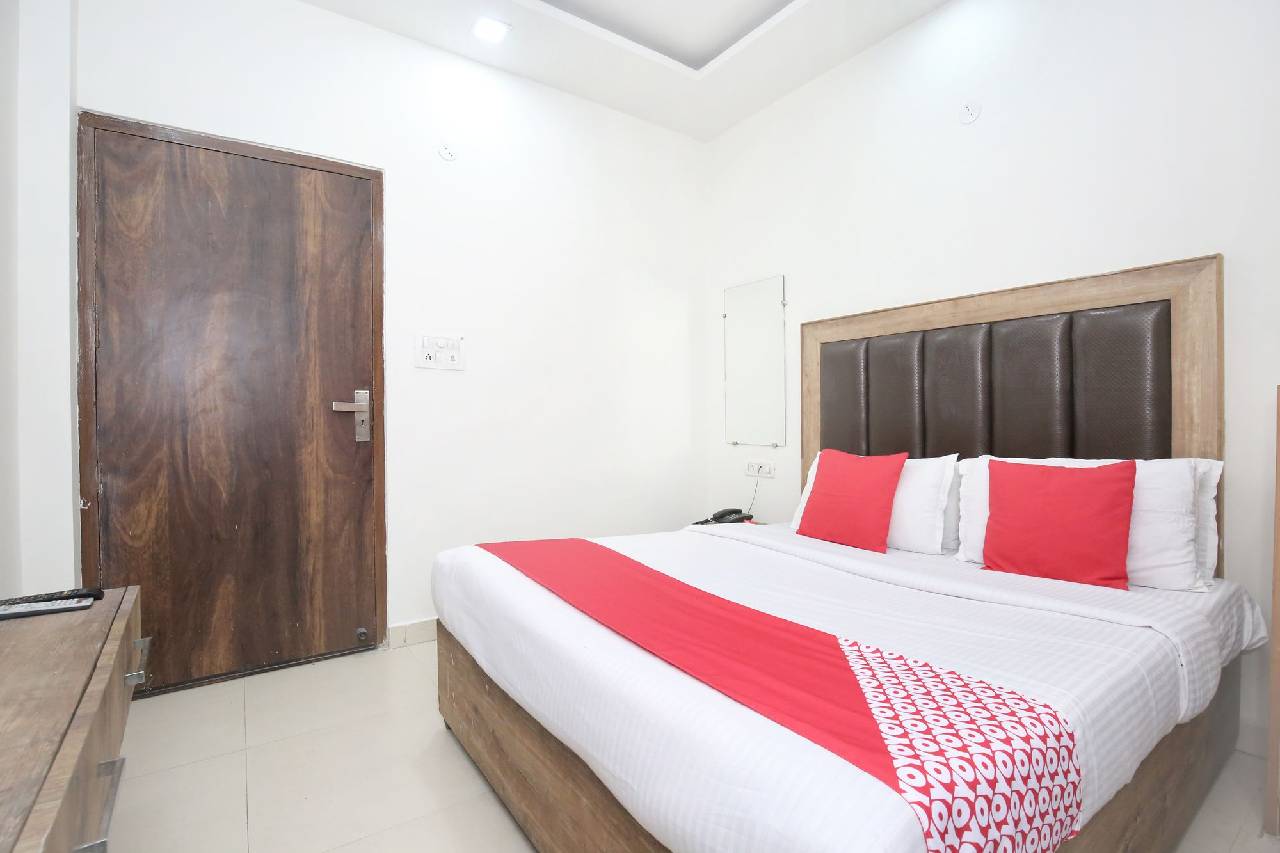 Oyo 10430 Hotel Citi View Inn 