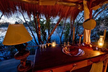 Tongabezi Lodge Bathroom Sink
