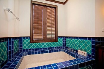 Eden Villa 