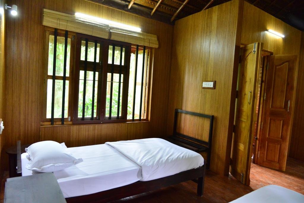 Oyo 24861 Home Tree Hut Stay Trekking Trails Eco Lodge 