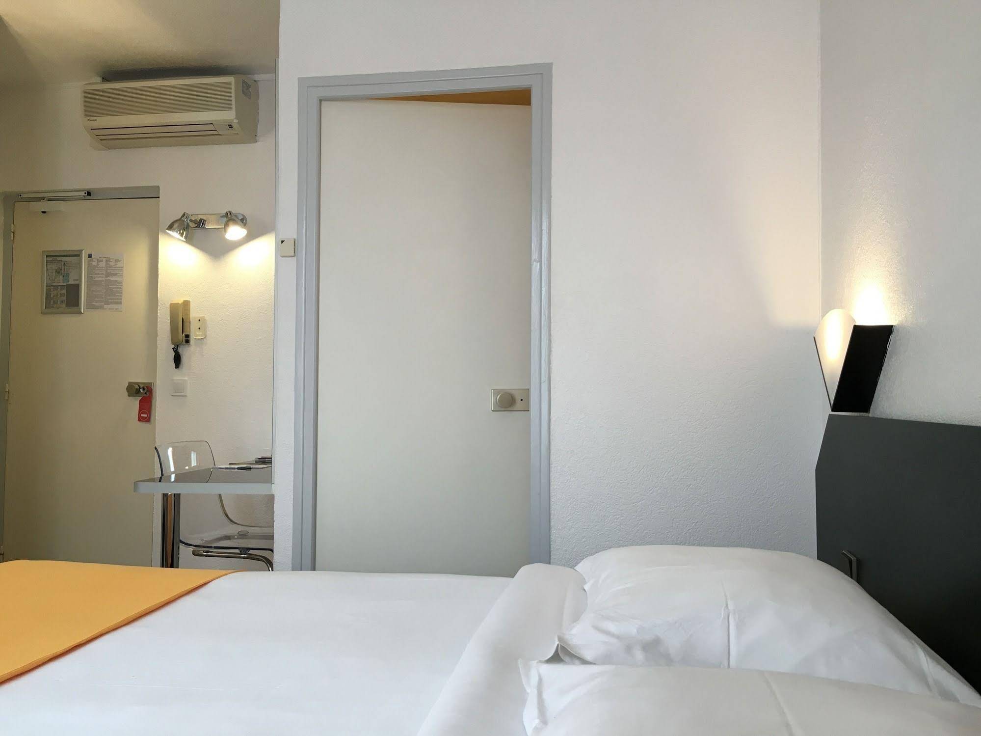 Boulogne Résidence Hotel (بولوگن رéسیدنس هتل) 