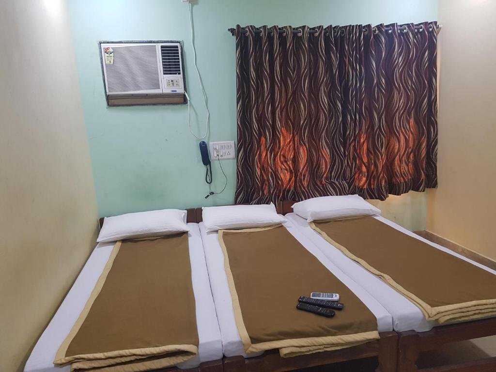 Hotel Sai Shradha 