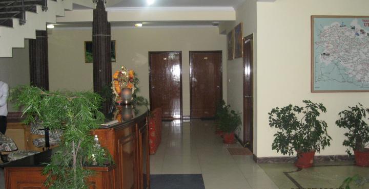 Hotel Mussoorie Club 