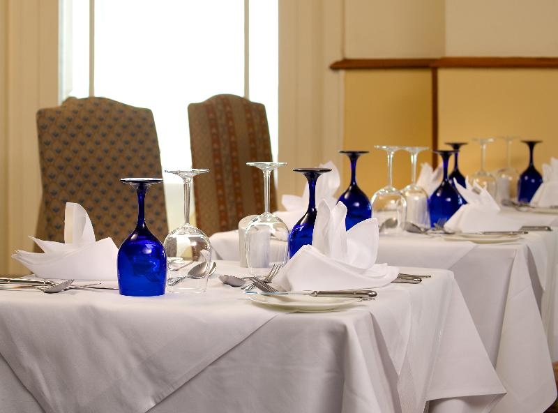 Langham Hotel (لانگهام هتل) Restaurant
