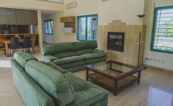 070 Villa Turqiuesa Living Area