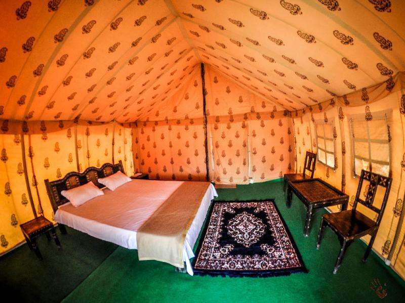 Fifu Desert Camp 