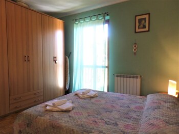 Appartamento Raffaello Guestroom