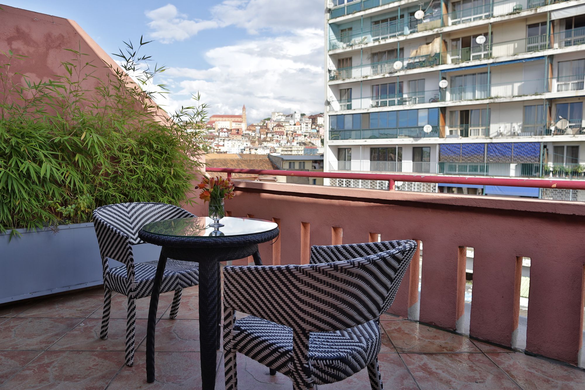 Le Grand Mellis Hôtel & Spa (ل گرند ملیس هôتل و اسپا) 