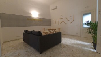 Macchia Mediterranea Lobby Sitting Area