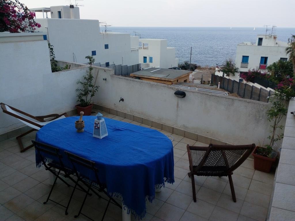 Seriola House (سریولا هاوس) 