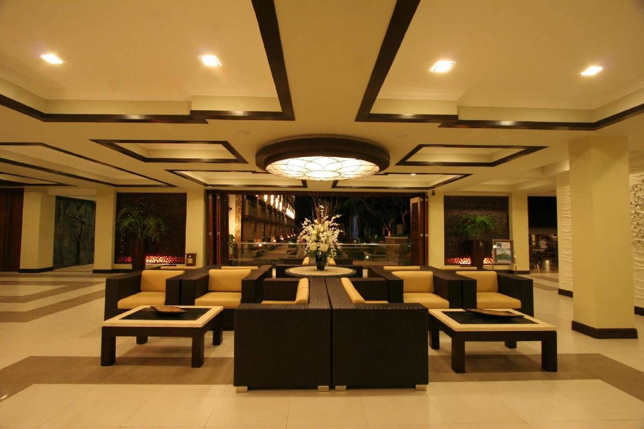 Coron Westown Resort 