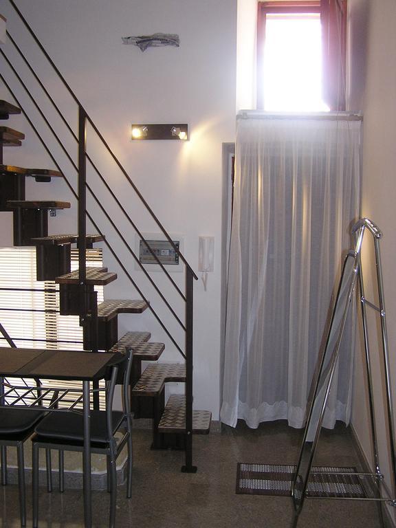 Art Transparent B&b 
