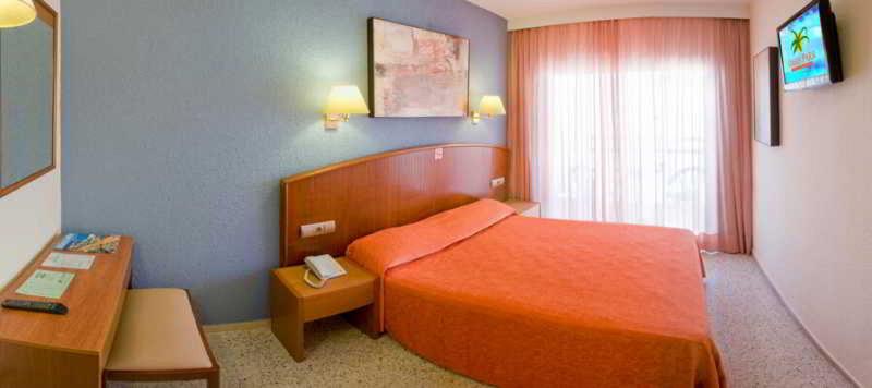 Ght Oasis Park & Spa Room