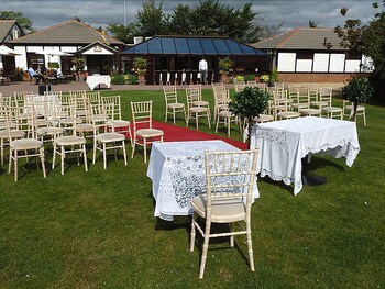 The Courtyard Outdoor Wedding Area