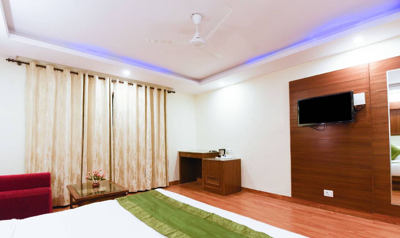 Treebo Nand Residency 