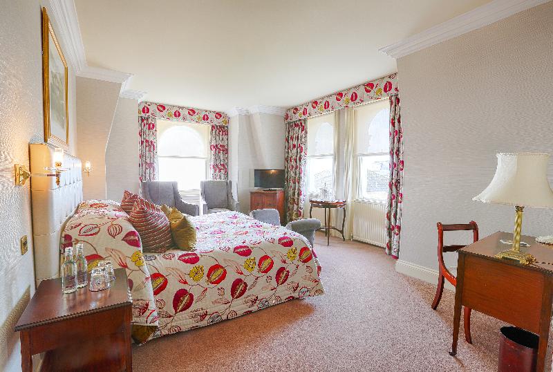 The Grand Hotel Eastbourne ( گرند هتل ایستبورن) Room