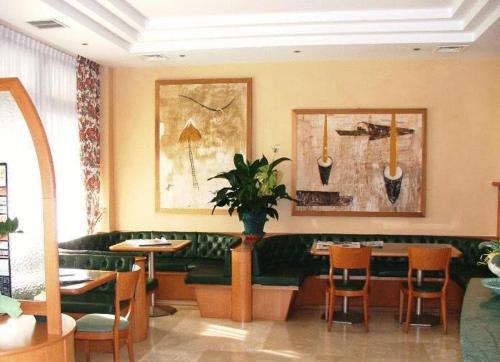 Hotel Lory & Ristorante Ferraro 