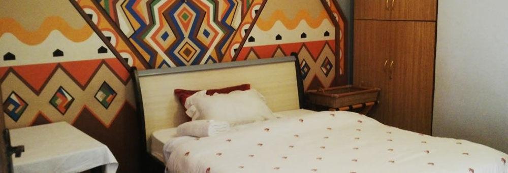 Golden Days Executive Lodge 