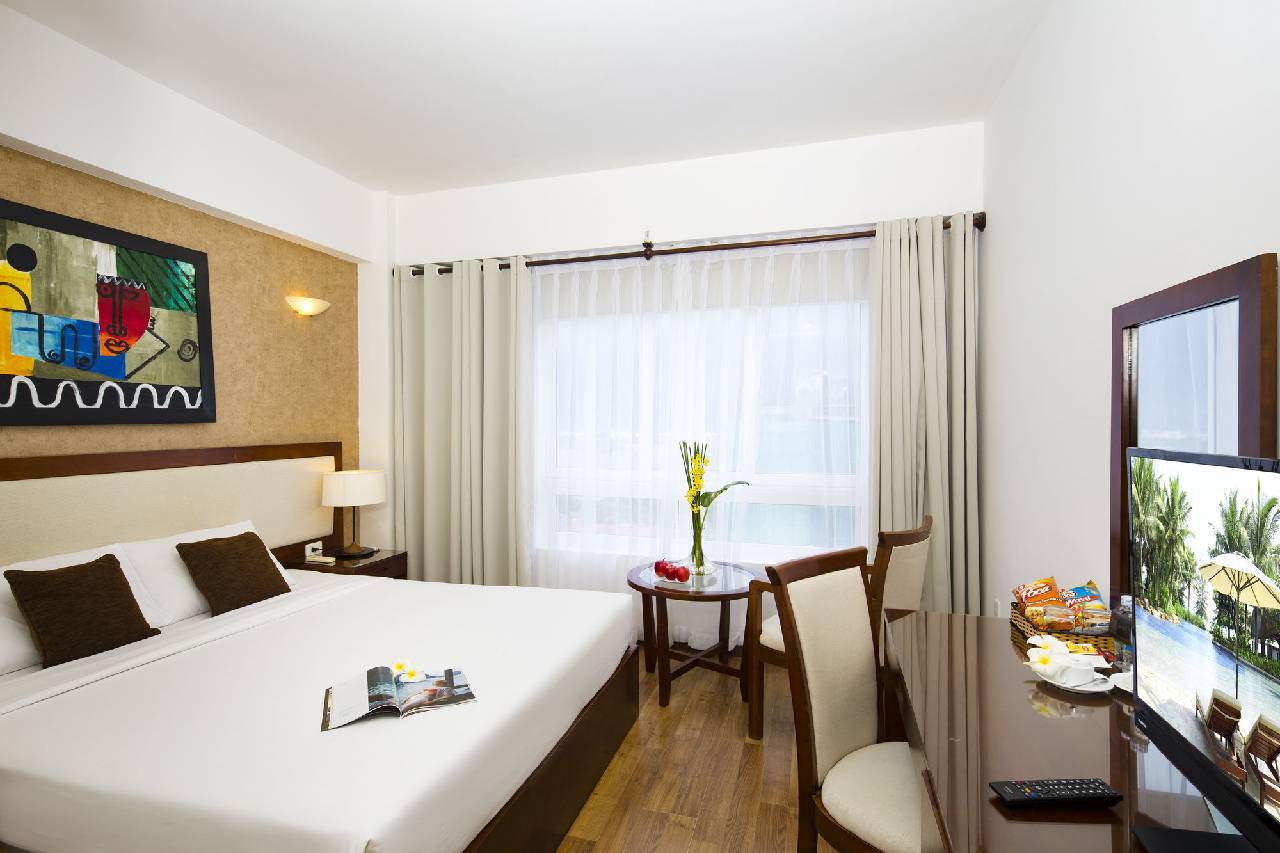 Starlet Hotel 