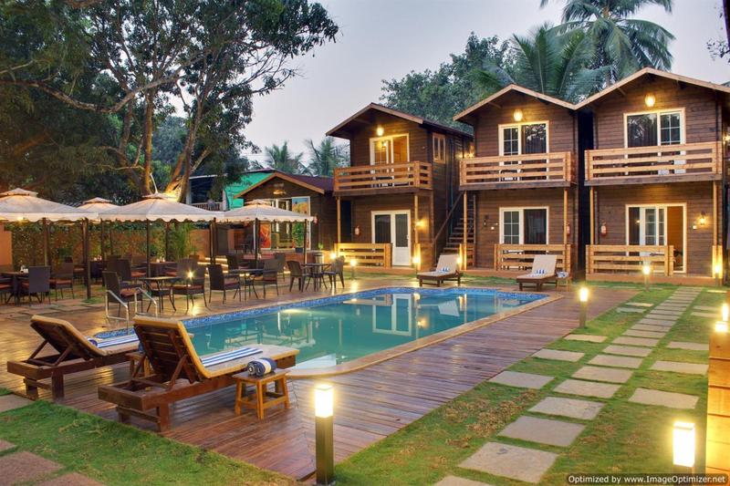 La Vie Woods Pool