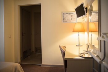 Rus Hotel In-Room Amenity