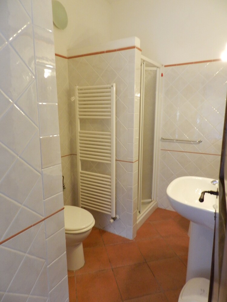 Agriturismo Il Corniolo Bathroom