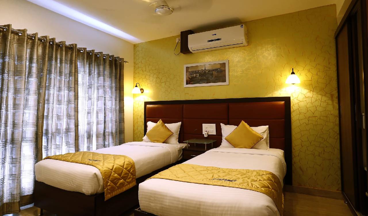 Breeze Suites 
