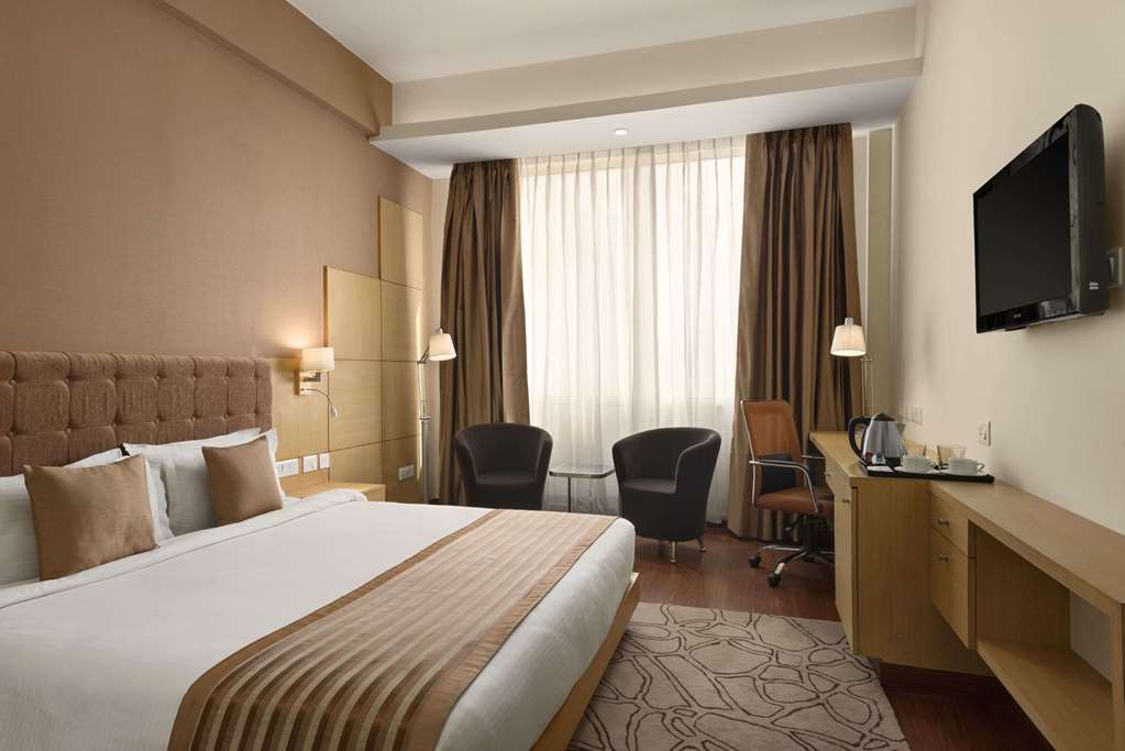 Ramada Neemrana Jaipur Hwy Guest room