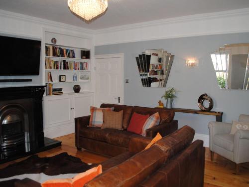 Laburnum Cottage Alnwick (لابورنوم كوتاج آلنویک) 
