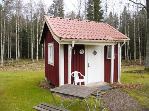 Orrefors Stugby O Vandrarhem (اورفورس استوگبی او واندرارهم) 