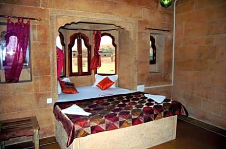 Hotel Pol Haveli 