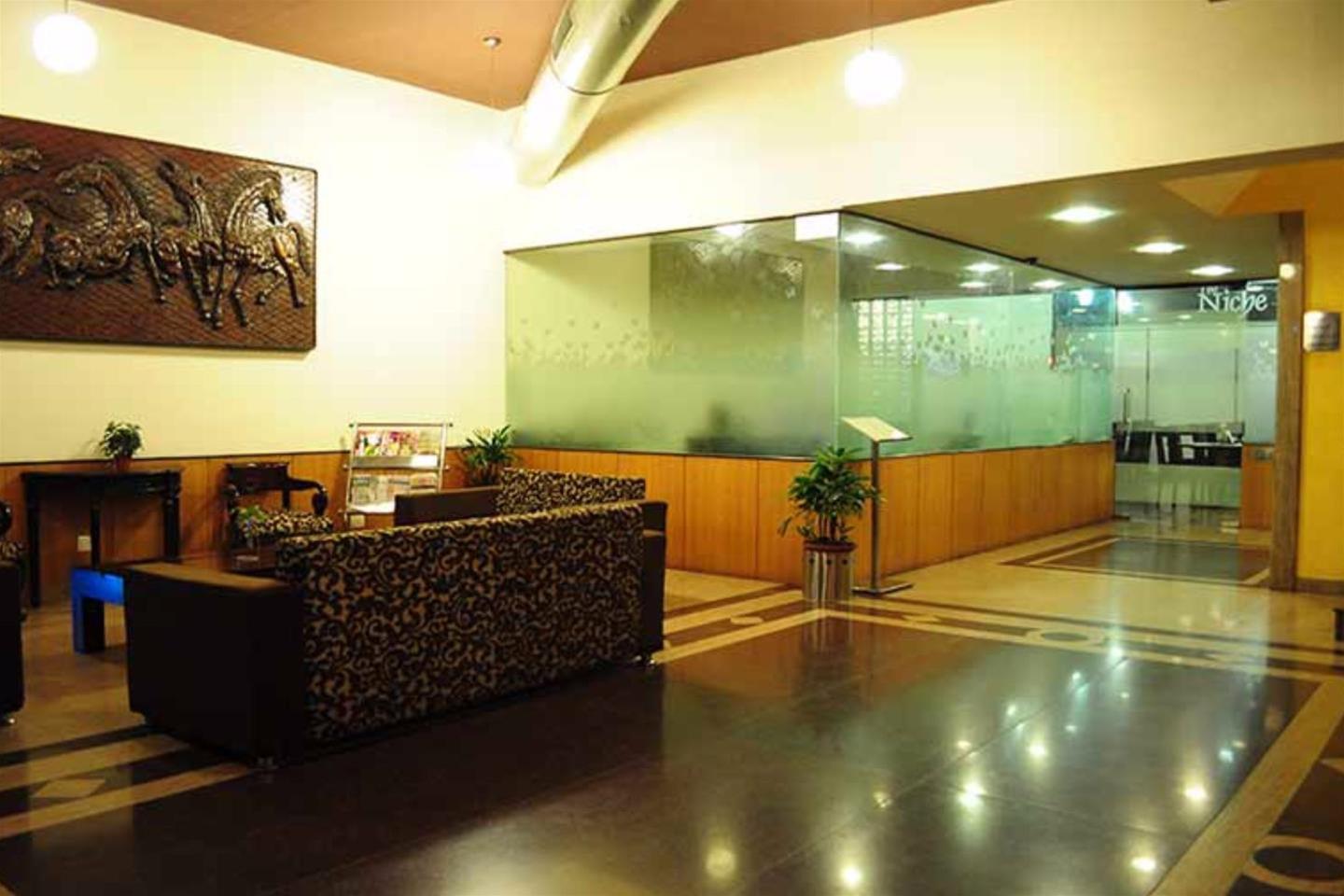 Hotel Pallavi West 
