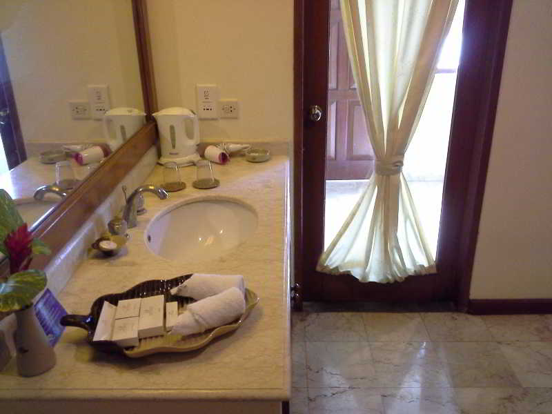 Parigata Spa Villas Room