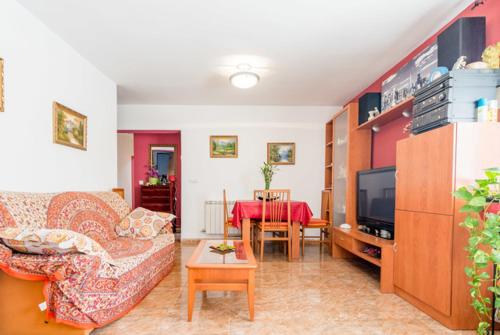 Caules Villa Pool Air Con Wifi 