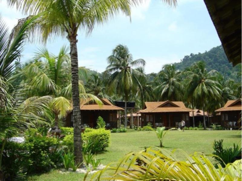 D'coconut Island Resort 