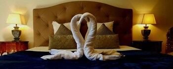 Le Mas Des 5 Fontaines. Chambres D'hôtes Guestroom