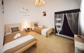 Casa Emblematica Armonia Guestroom