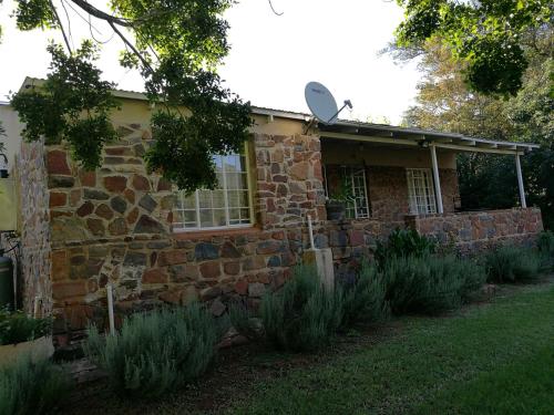 Ametis Guest Farm (آمتیس گست فارم) 